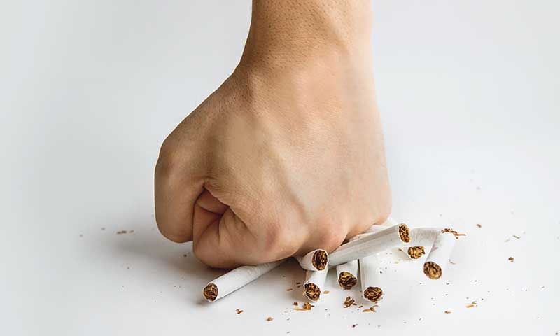 Rauchen als Risikofaktor für eine verzögerte Knochen- und Frakturheilung